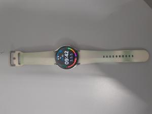 CS2374/2026 WHITE SMARTWATCH